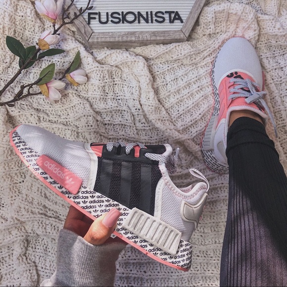 ‼️sold‼️ Adidas NMD R1 Black/Pink Adidas Letters - Picture 7 of 13